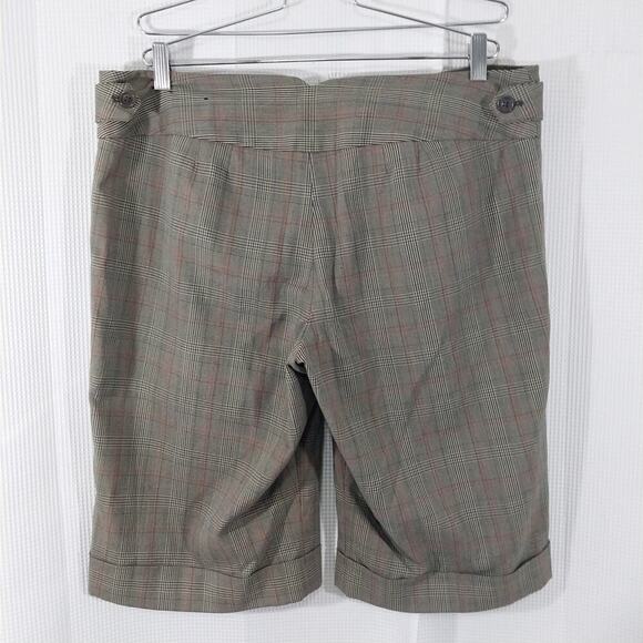 NWOT! LANE BRYANT! BLACK/WHITE/RED MICROPLAID KNEE LENGTH WALKING SHORTS! SZ 16 - Picture 5 of 9